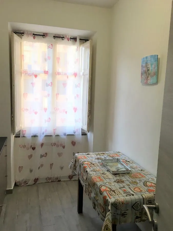 75 négyzetméteres, 2 hálószobás Apartman 1 fürdőszobával Vízpart területén Palermo