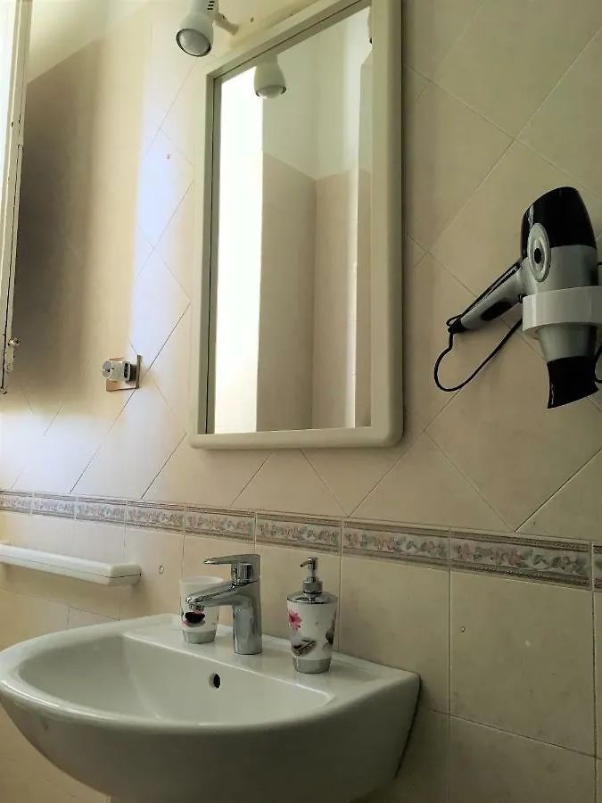 75 négyzetméteres, 2 hálószobás Apartman 1 fürdőszobával Vízpart területén Palermo